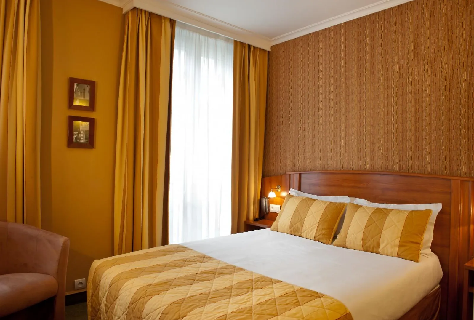 Hotel Elysees Opera Parigi